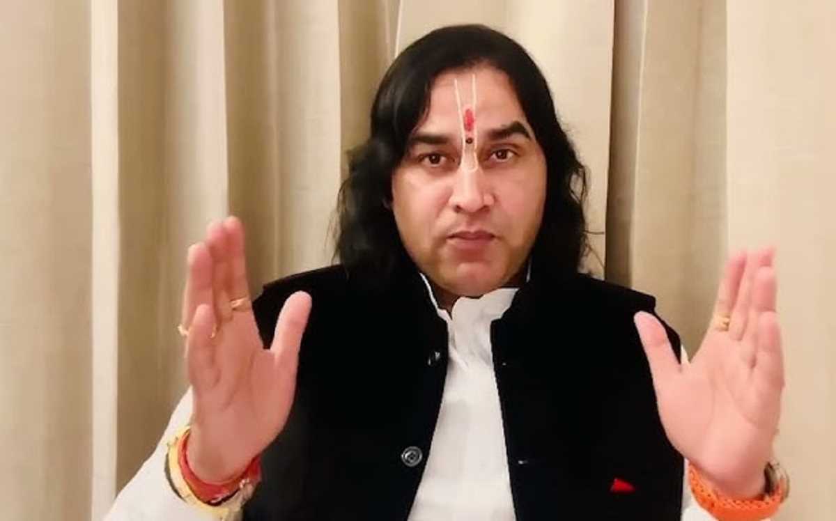 धर्म और संस्कृति की रक्षा के लिए एक सनातन बोर्ड बनाया जाए : देवकीनंदन ठाकुर धर्म और संस्कृति की रक्षा के लिए एक सनातन बोर्ड बनाया जाए : देवकीनंदन ठाकुर